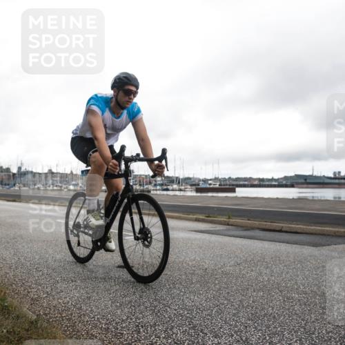 16.08.2026 - KN Förde Triathlon 2026 H.Heesch http://msf.ph/oto/9979666 16.08.2026 11:12:49 Radfahren 410 meine-sportfotos.de