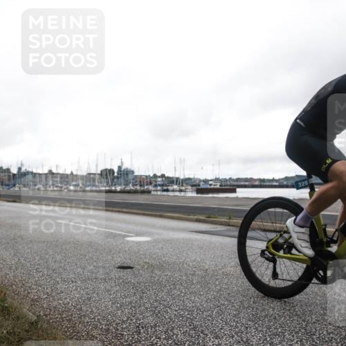 16.08.2026 - KN Förde Triathlon 2026 H.Heesch http://msf.ph/oto/9979675 16.08.2026 11:13:19 Radfahren 321, 329, 379, 385, 399 meine-sportfotos.de