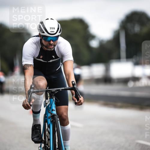 16.08.2026 - KN Förde Triathlon 2026 H.Heesch http://msf.ph/oto/9979689 16.08.2026 11:36:37 Radfahren 371, 435 meine-sportfotos.de