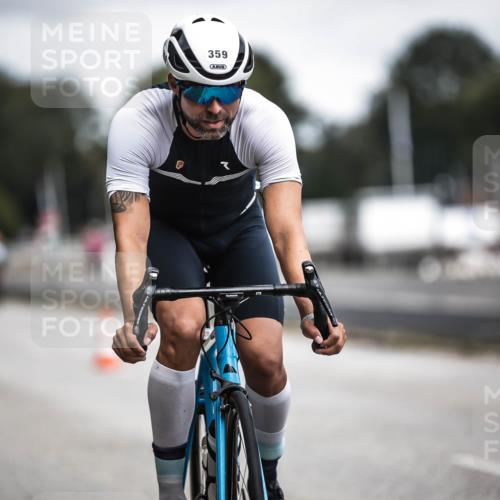 16.08.2026 - KN Förde Triathlon 2026 H.Heesch http://msf.ph/oto/9979694 16.08.2026 11:36:37 Radfahren 371, 435 meine-sportfotos.de