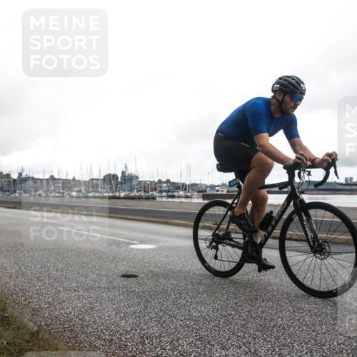 16.08.2026 - KN Förde Triathlon 2026 H.Heesch http://msf.ph/oto/9979695 16.08.2026 11:13:46 Radfahren 324, 336, 360, 376, 406, 411, 430 meine-sportfotos.de