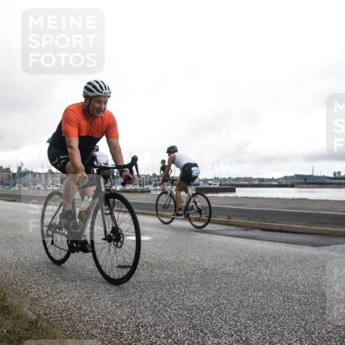 16.08.2026 - KN Förde Triathlon 2026 H.Heesch http://msf.ph/oto/9979720 16.08.2026 11:14:09 Radfahren 337, 401 meine-sportfotos.de