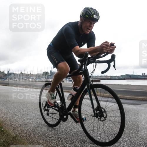 16.08.2026 - KN Förde Triathlon 2026 H.Heesch http://msf.ph/oto/9979732 16.08.2026 11:14:36 Radfahren 328, 398, 432 meine-sportfotos.de