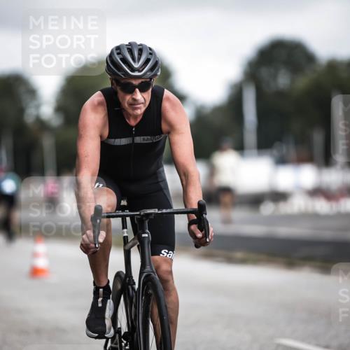 16.08.2026 - KN Förde Triathlon 2026 H.Heesch http://msf.ph/oto/9979735 16.08.2026 11:36:44 Radfahren  meine-sportfotos.de