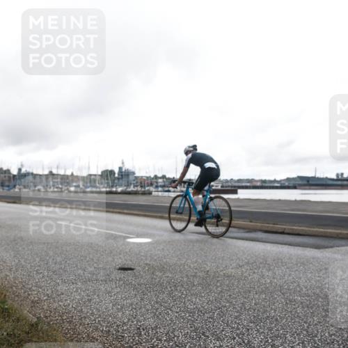 16.08.2026 - KN Förde Triathlon 2026 H.Heesch http://msf.ph/oto/9979755 16.08.2026 11:15:22 Radfahren 341, 355, 367, 374, 802 meine-sportfotos.de