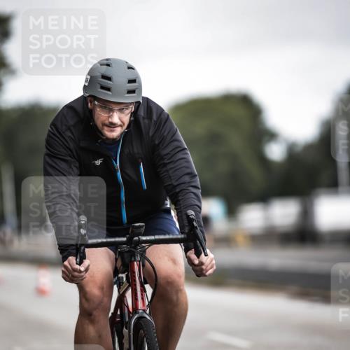 16.08.2026 - KN Förde Triathlon 2026 H.Heesch http://msf.ph/oto/9979760 16.08.2026 11:36:51 Radfahren 429, 436 meine-sportfotos.de