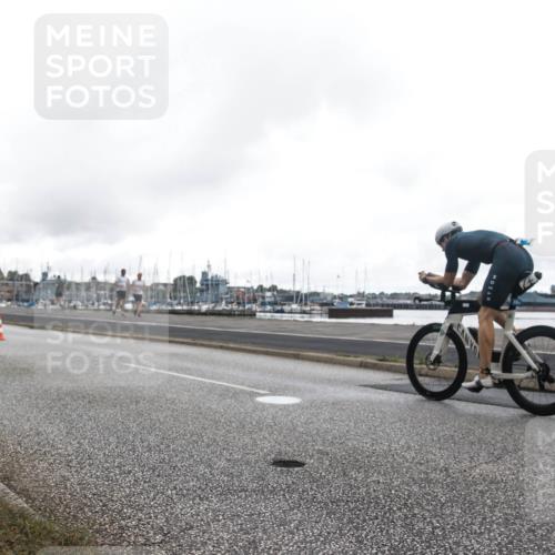 16.08.2026 - KN Förde Triathlon 2026 H.Heesch http://msf.ph/oto/9979771 16.08.2026 11:15:45 Radfahren 399, 414, 422 meine-sportfotos.de