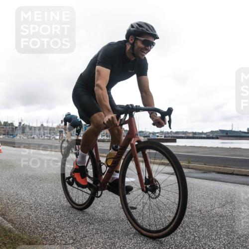 16.08.2026 - KN Förde Triathlon 2026 H.Heesch http://msf.ph/oto/9979773 16.08.2026 11:15:45 Radfahren 399, 414, 422 meine-sportfotos.de
