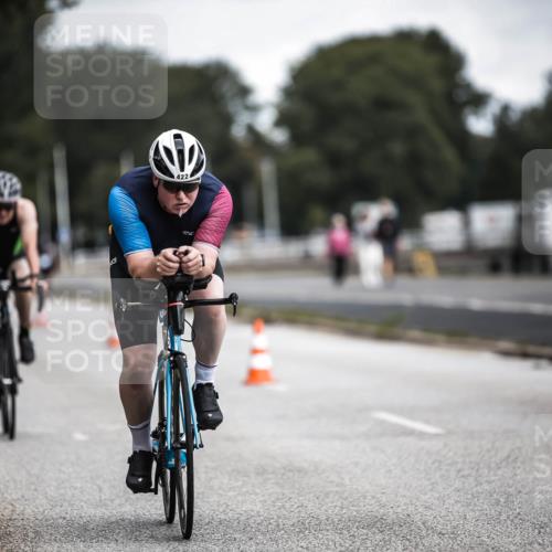 16.08.2026 - KN Förde Triathlon 2026 H.Heesch http://msf.ph/oto/9979783 16.08.2026 11:36:55 Radfahren 375, 422, 436 meine-sportfotos.de