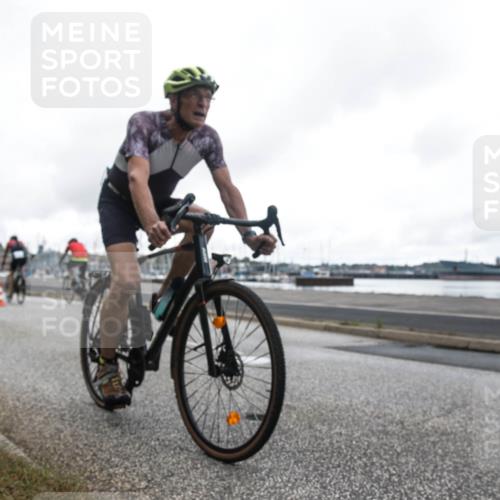 16.08.2026 - KN Förde Triathlon 2026 H.Heesch http://msf.ph/oto/9979791 16.08.2026 11:16:29 Radfahren 354, 360, 406, 413 meine-sportfotos.de