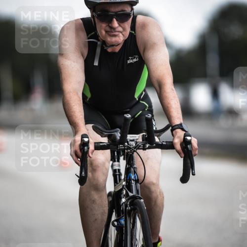 16.08.2026 - KN Förde Triathlon 2026 H.Heesch http://msf.ph/oto/9979804 16.08.2026 11:36:58 Radfahren 375, 422 meine-sportfotos.de