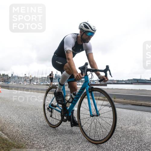 16.08.2026 - KN Förde Triathlon 2026 H.Heesch http://msf.ph/oto/9979834 16.08.2026 11:17:39 Radfahren 304, 308, 355, 359, 383, 390, 417 meine-sportfotos.de