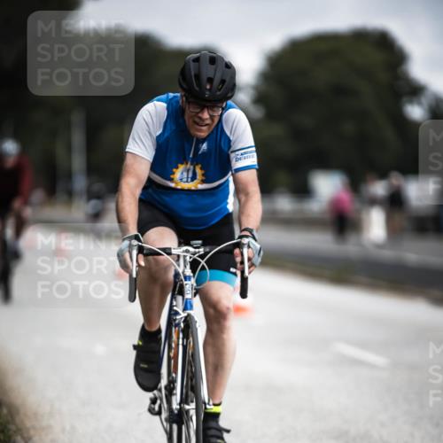 16.08.2026 - KN Förde Triathlon 2026 H.Heesch http://msf.ph/oto/9979835 16.08.2026 11:37:04 Radfahren 370, 398, 404, 407, 415 meine-sportfotos.de