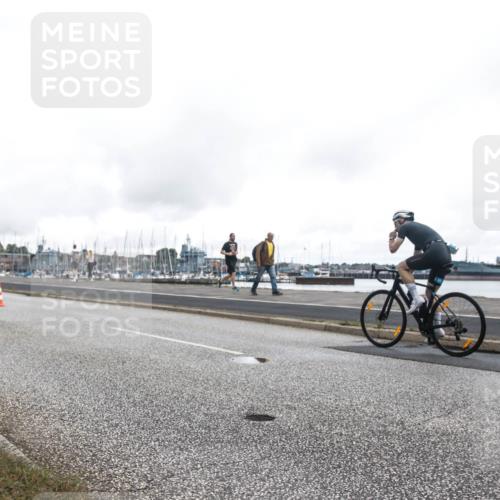 16.08.2026 - KN Förde Triathlon 2026 H.Heesch http://msf.ph/oto/9979838 16.08.2026 11:17:40 Radfahren 304, 308, 318, 355, 359, 383, 390 meine-sportfotos.de