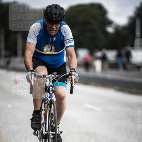 16.08.2026 - KN Förde Triathlon 2026 H.Heesch http://msf.ph/oto/9979841 16.08.2026 11:37:04 Radfahren 370, 398, 404, 407, 415 meine-sportfotos.de