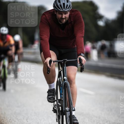 16.08.2026 - KN Förde Triathlon 2026 H.Heesch http://msf.ph/oto/9979868 16.08.2026 11:37:07 Radfahren 370, 398, 404, 407, 415 meine-sportfotos.de
