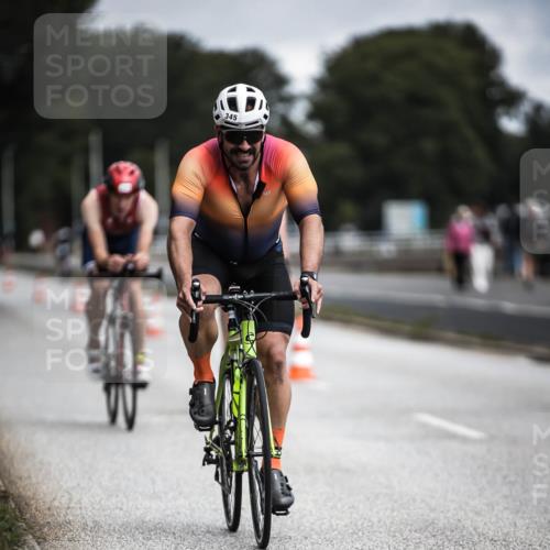 16.08.2026 - KN Förde Triathlon 2026 H.Heesch http://msf.ph/oto/9979874 16.08.2026 11:37:08 Radfahren 370, 402, 404, 415 meine-sportfotos.de