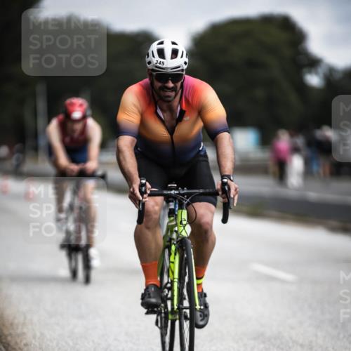 16.08.2026 - KN Förde Triathlon 2026 H.Heesch http://msf.ph/oto/9979881 16.08.2026 11:37:09 Radfahren 370, 402, 415 meine-sportfotos.de