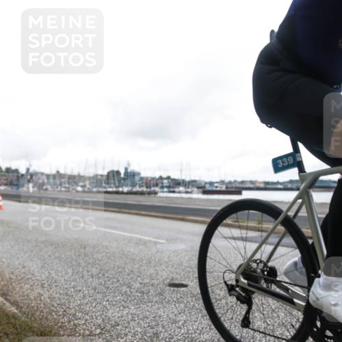 16.08.2026 - KN Förde Triathlon 2026 H.Heesch http://msf.ph/oto/9979882 16.08.2026 11:18:44 Radfahren 338, 339, 354, 429 meine-sportfotos.de