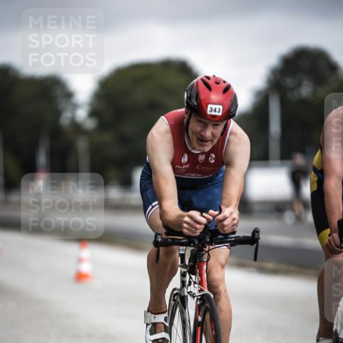 16.08.2026 - KN Förde Triathlon 2026 H.Heesch http://msf.ph/oto/9979889 16.08.2026 11:37:10 Radfahren 370, 402 meine-sportfotos.de