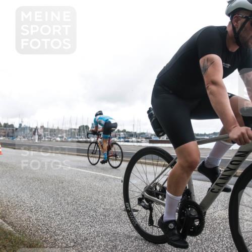 16.08.2026 - KN Förde Triathlon 2026 H.Heesch http://msf.ph/oto/9979890 16.08.2026 11:18:46 Radfahren 354, 429 meine-sportfotos.de