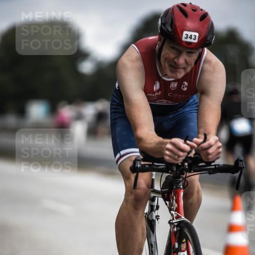 16.08.2026 - KN Förde Triathlon 2026 H.Heesch http://msf.ph/oto/9979902 16.08.2026 11:37:10 Radfahren 370, 402 meine-sportfotos.de