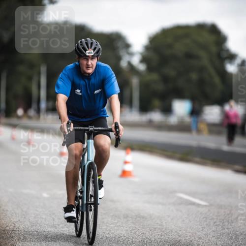 16.08.2026 - KN Förde Triathlon 2026 H.Heesch http://msf.ph/oto/9979930 16.08.2026 11:37:17 Radfahren 385 meine-sportfotos.de