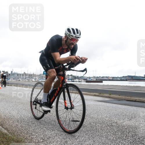 16.08.2026 - KN Förde Triathlon 2026 H.Heesch http://msf.ph/oto/9979942 16.08.2026 11:19:56 Radfahren 318, 321, 349, 369, 382, 383, 389, 417, 435 meine-sportfotos.de