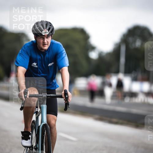 16.08.2026 - KN Förde Triathlon 2026 H.Heesch http://msf.ph/oto/9979948 16.08.2026 11:37:17 Radfahren 385 meine-sportfotos.de