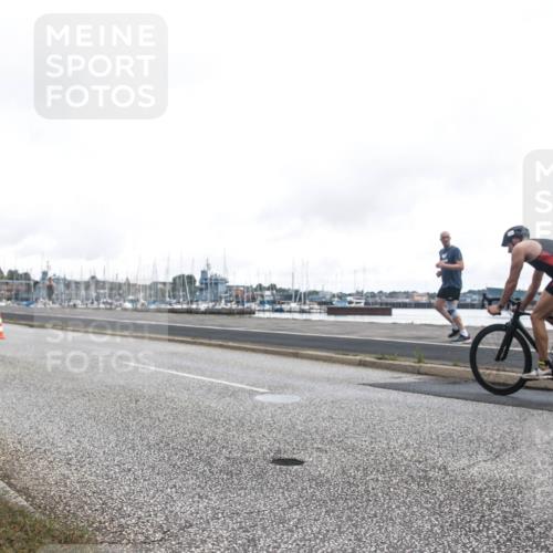 16.08.2026 - KN Förde Triathlon 2026 H.Heesch http://msf.ph/oto/9979964 16.08.2026 11:20:15 Radfahren 301, 311 meine-sportfotos.de