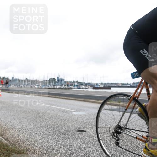 16.08.2026 - KN Förde Triathlon 2026 H.Heesch http://msf.ph/oto/9979967 16.08.2026 11:20:21 Radfahren 221, 301, 306 meine-sportfotos.de
