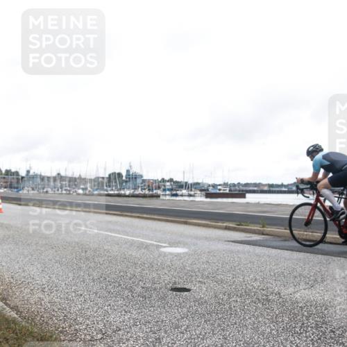 16.08.2026 - KN Förde Triathlon 2026 H.Heesch http://msf.ph/oto/9979985 16.08.2026 11:20:54 Radfahren 309, 364, 395 meine-sportfotos.de