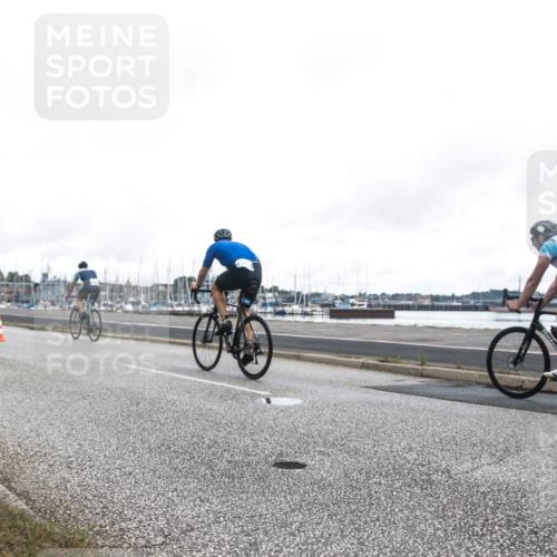 16.08.2026 - KN Förde Triathlon 2026 H.Heesch http://msf.ph/oto/9979998 16.08.2026 11:21:07 Radfahren 310, 316, 392 meine-sportfotos.de