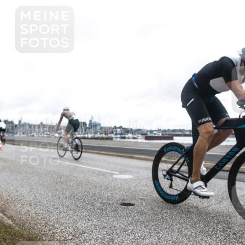 16.08.2026 - KN Förde Triathlon 2026 H.Heesch http://msf.ph/oto/9980003 16.08.2026 11:21:09 Radfahren 310, 338, 392 meine-sportfotos.de