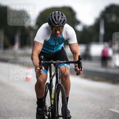 16.08.2026 - KN Förde Triathlon 2026 H.Heesch http://msf.ph/oto/9980004 16.08.2026 11:37:27 Radfahren 374, 413, 424 meine-sportfotos.de