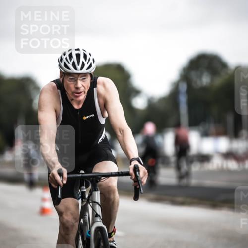 16.08.2026 - KN Förde Triathlon 2026 H.Heesch http://msf.ph/oto/9980055 16.08.2026 11:37:51 Radfahren  meine-sportfotos.de