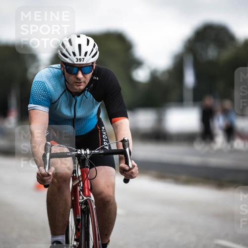 16.08.2026 - KN Förde Triathlon 2026 H.Heesch http://msf.ph/oto/9980074 16.08.2026 11:43:25 Radfahren  meine-sportfotos.de