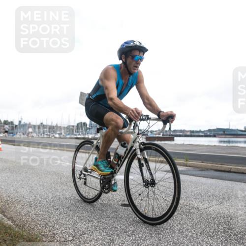 16.08.2026 - KN Förde Triathlon 2026 H.Heesch http://msf.ph/oto/9980087 16.08.2026 11:23:05 Radfahren 357, 399 meine-sportfotos.de