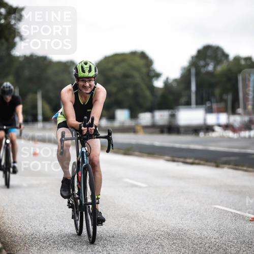 16.08.2026 - KN Förde Triathlon 2026 H.Heesch http://msf.ph/oto/9980094 16.08.2026 11:43:38 Radfahren  meine-sportfotos.de