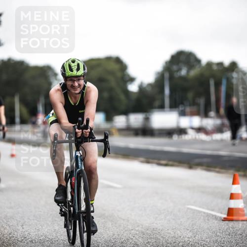 16.08.2026 - KN Förde Triathlon 2026 H.Heesch http://msf.ph/oto/9980099 16.08.2026 11:43:39 Radfahren 364 meine-sportfotos.de