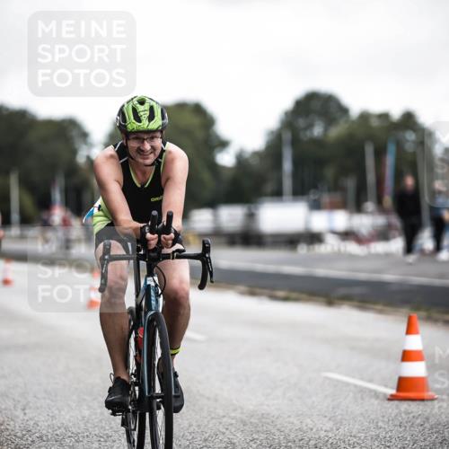 16.08.2026 - KN Förde Triathlon 2026 H.Heesch http://msf.ph/oto/9980103 16.08.2026 11:43:39 Radfahren 364 meine-sportfotos.de