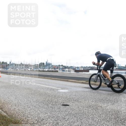 16.08.2026 - KN Förde Triathlon 2026 H.Heesch http://msf.ph/oto/9980128 16.08.2026 11:24:05 Radfahren 308, 330, 350, 394 meine-sportfotos.de