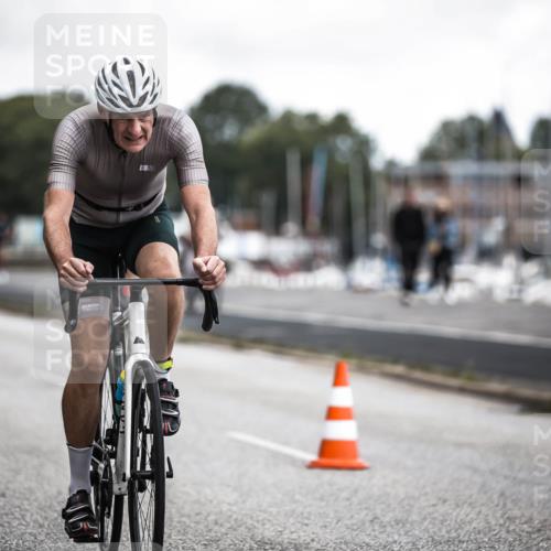 16.08.2026 - KN Förde Triathlon 2026 H.Heesch http://msf.ph/oto/9980168 16.08.2026 11:43:51 Radfahren  meine-sportfotos.de