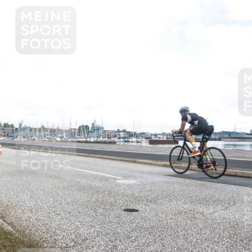 16.08.2026 - KN Förde Triathlon 2026 H.Heesch http://msf.ph/oto/9980190 16.08.2026 11:25:46 Radfahren 402, 802 meine-sportfotos.de