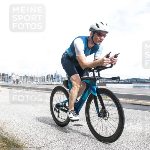 16.08.2026 - KN Förde Triathlon 2026 H.Heesch http://msf.ph/oto/9980243 16.08.2026 11:26:19 Radfahren 339, 350, 381, 404, 422 meine-sportfotos.de