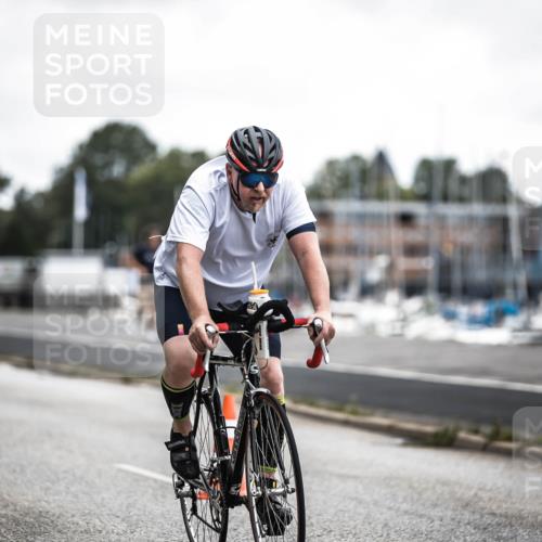 16.08.2026 - KN Förde Triathlon 2026 H.Heesch http://msf.ph/oto/9980263 16.08.2026 11:44:04 Radfahren 351, 421, 801 meine-sportfotos.de