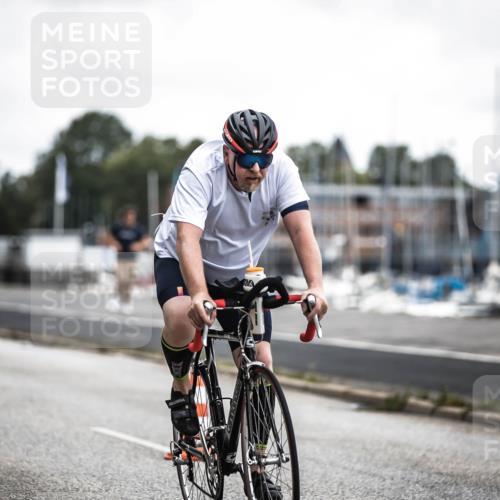 16.08.2026 - KN Förde Triathlon 2026 H.Heesch http://msf.ph/oto/9980265 16.08.2026 11:44:04 Radfahren 351, 421, 801 meine-sportfotos.de