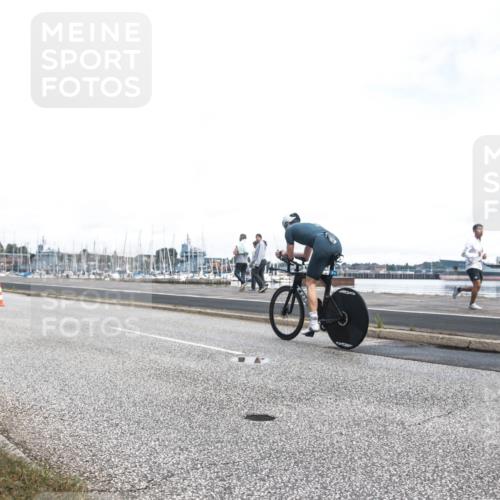 16.08.2026 - KN Förde Triathlon 2026 H.Heesch http://msf.ph/oto/9980267 16.08.2026 11:26:49 Radfahren 221, 318 meine-sportfotos.de