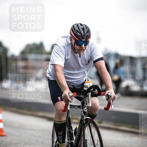 16.08.2026 - KN Förde Triathlon 2026 H.Heesch http://msf.ph/oto/9980275 16.08.2026 11:44:04 Radfahren 351, 421, 801 meine-sportfotos.de