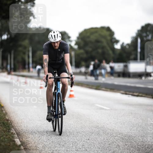 16.08.2026 - KN Förde Triathlon 2026 H.Heesch http://msf.ph/oto/9980280 16.08.2026 11:44:14 Radfahren  meine-sportfotos.de